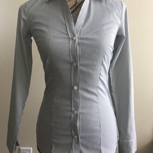 H&M Women’s Fitted grey and white stripe button down business blouse